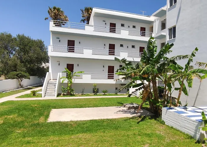 Elga Hotel & Apartments